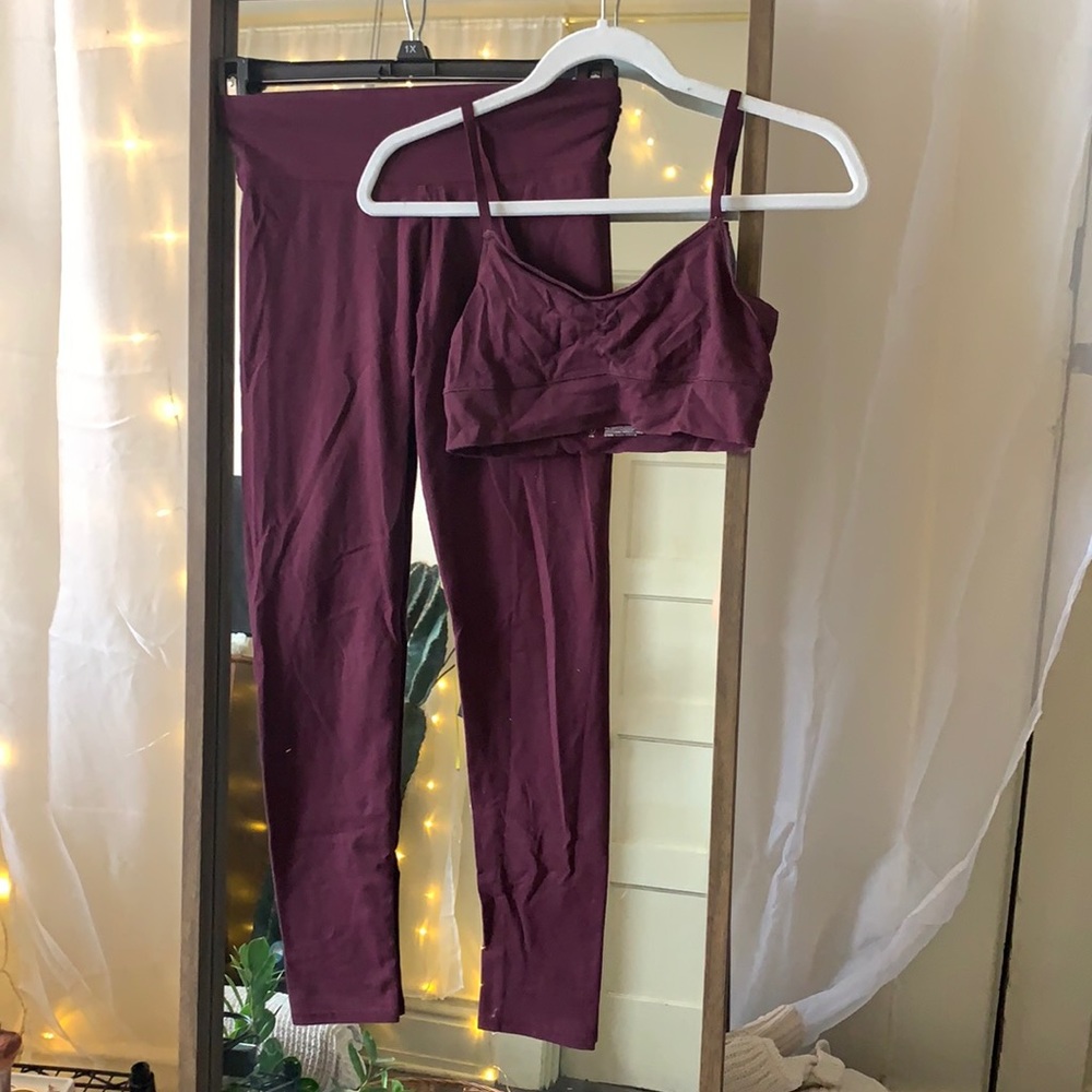 small purple aerie sports bra & leggings set